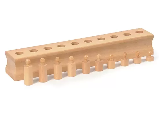 Montesori materiāls. Cilindru komplekts Nr.4